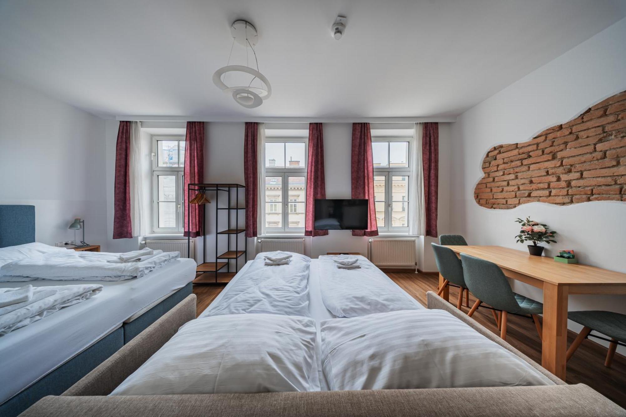 74 Living Apartments Wenen Buitenkant foto