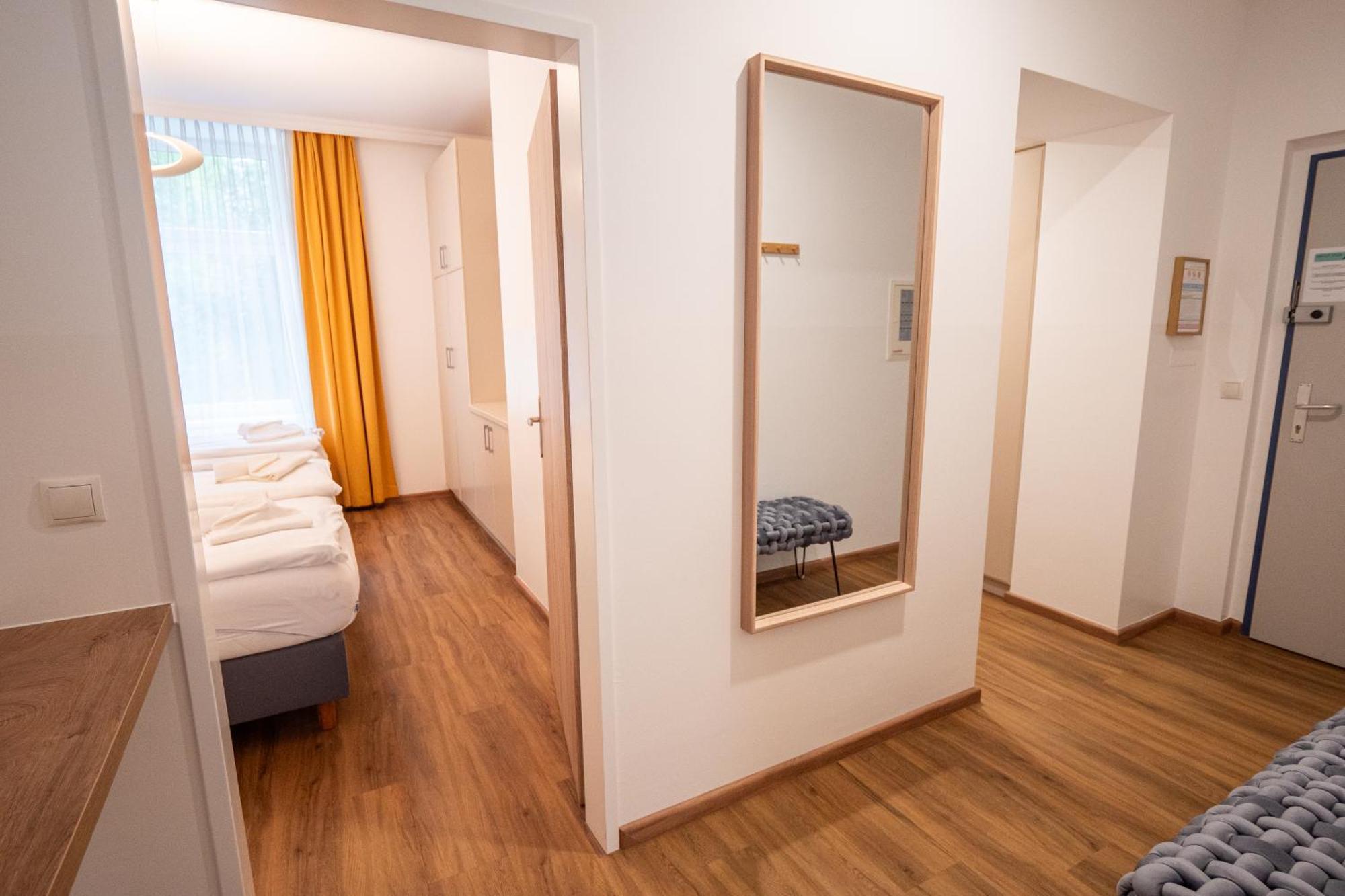 74 Living Apartments Wenen Buitenkant foto