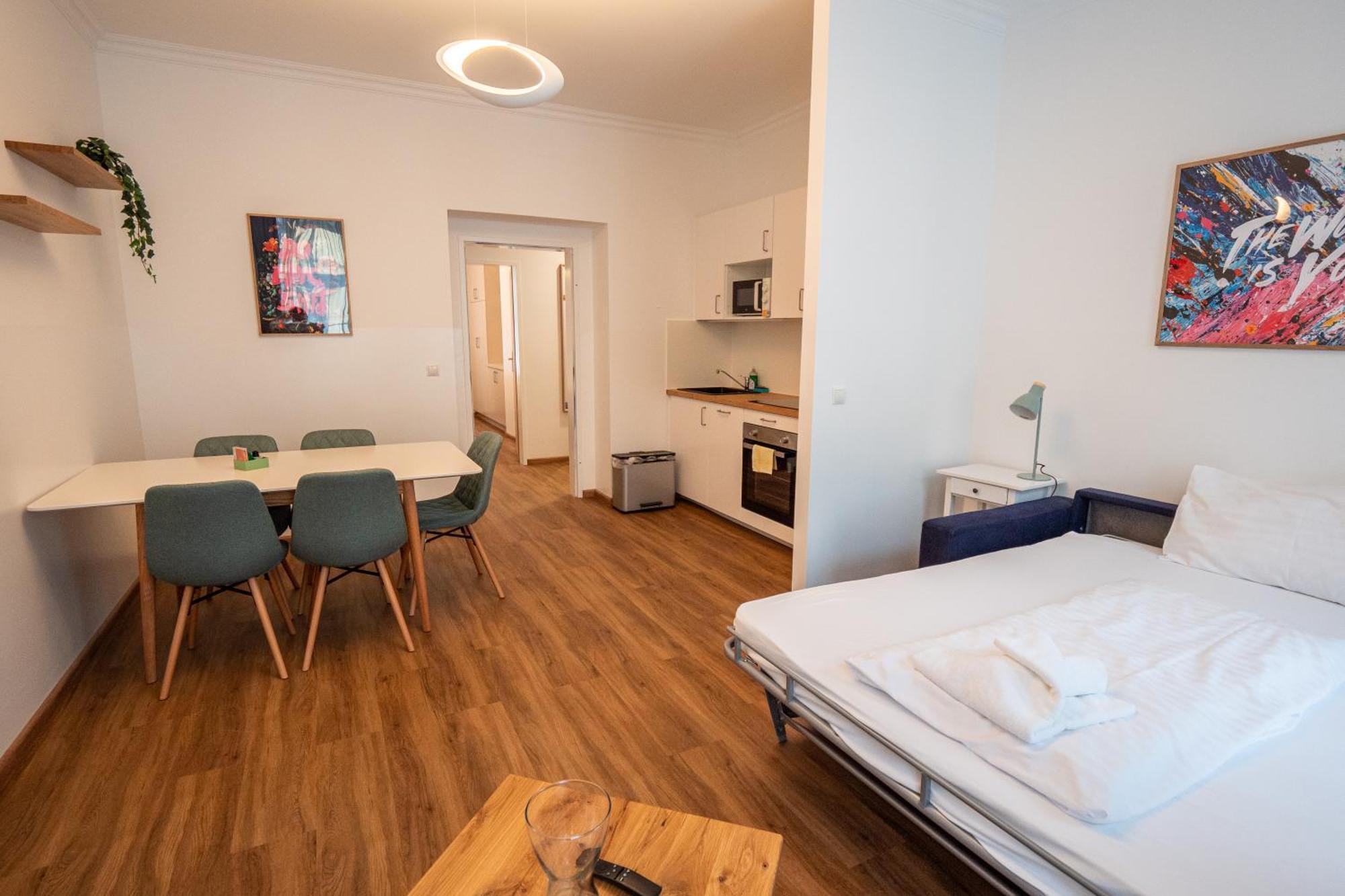 74 Living Apartments Wenen Buitenkant foto